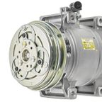 Sprężarka klimatyzacji nowa - VALEO 815151