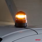 Lampa ostrzegawcza błyskowa kogut 39 LED magnes R65 R10 12V 24V W02m - AMIO AMI02300 — zdjęcie 2