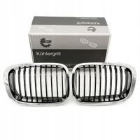 Grill bmw pojedyncza listwa, chrom. obudowa, czarne paski, … - SKV 66SKV064