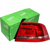 Lampa tylna prawa - VALEO 044514