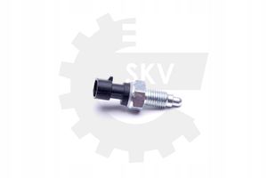 Włącznik światła cofania - SKV ESEN 38SKV802