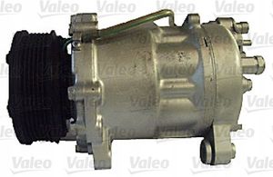 Kompresor klimatyzacji - VALEO VAL699803