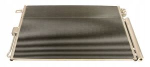 Skraplacz klimatyzacjiyzacji jeep grand cherokee 10- - MAXGEAR AC820805
