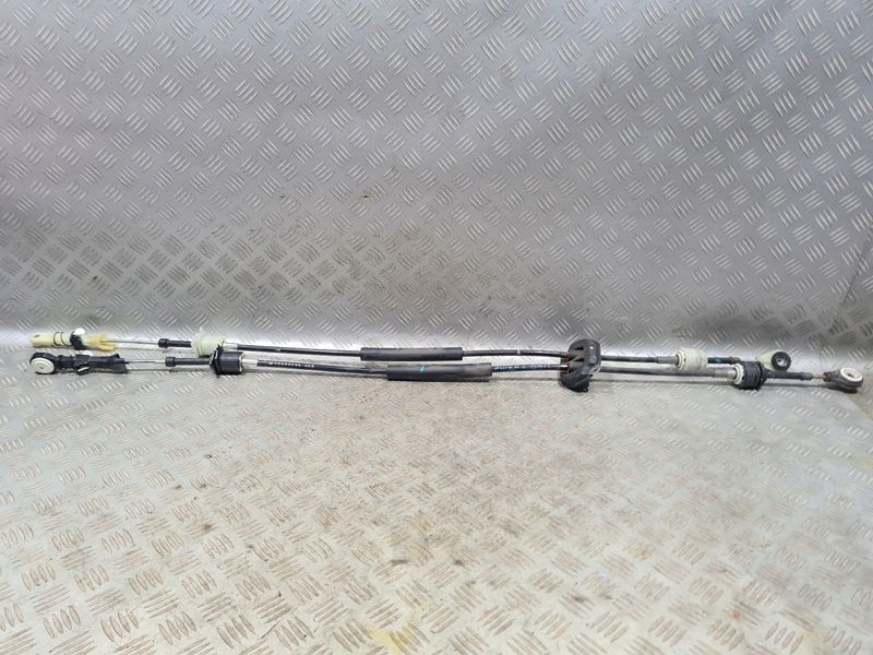 Linka dźwigni zmiany biegów - OE 55597759