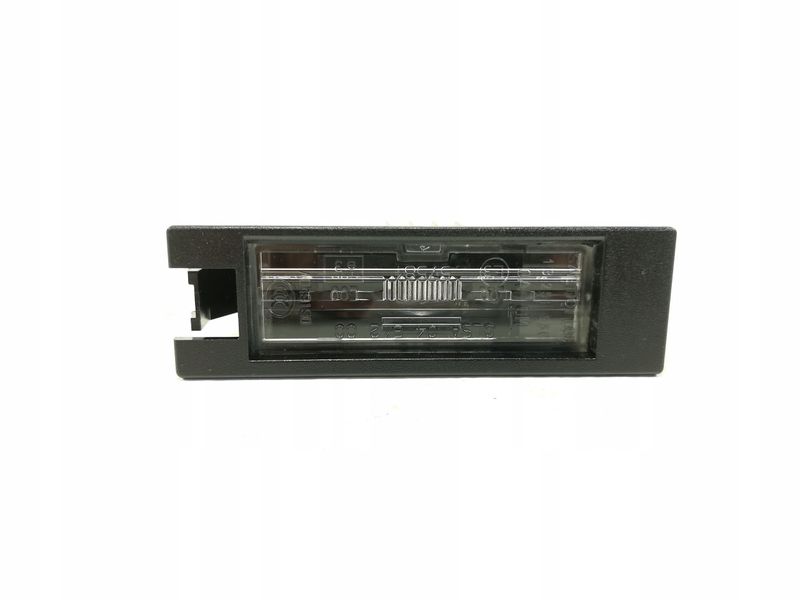 Lampa tablicy rejestracyjnej opel - OE 13251936