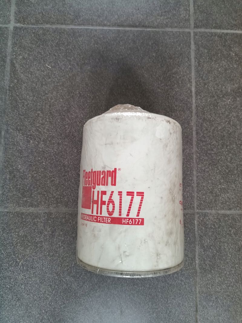 Filtr hydrauliczny - FLEETGUARD HF6177