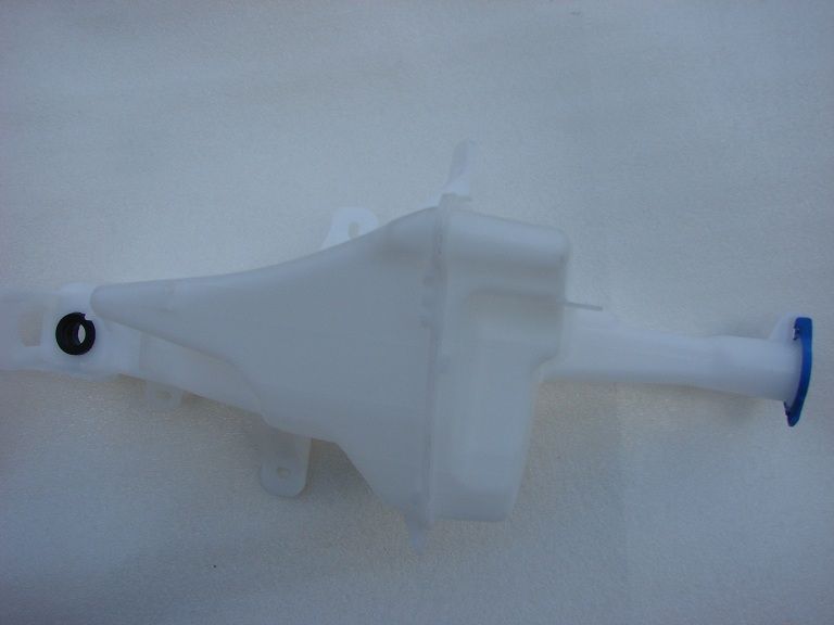 Zbiornik spryskiwacza - OE 986201J200