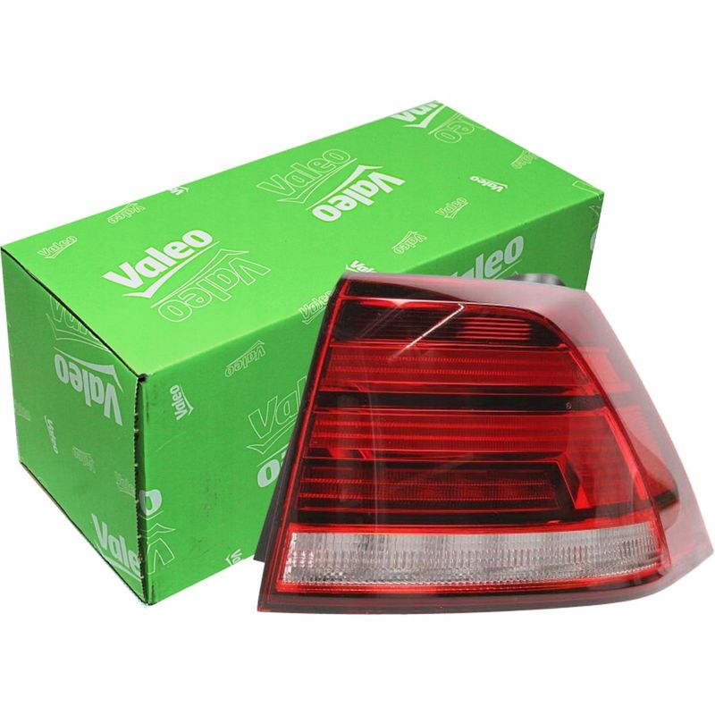 Lampa tylna LED prawa LHD/RHD - VALEO 047192