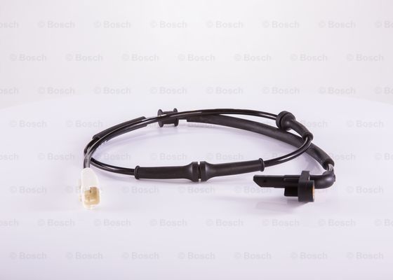 Czujnik prędkości obrotowej koła - BOSCH 0 265 007 883