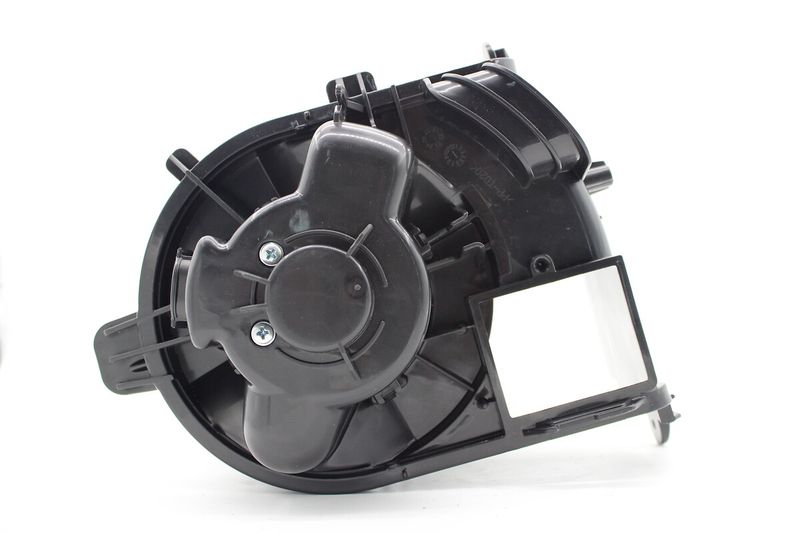 Dmuchawa renault clio ii fl - VALEO 884641