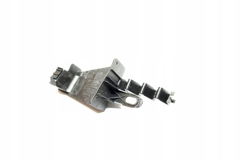 Elementy zderzaka - OE 8W0 807 334A