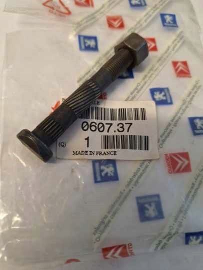 Śruba stopki korbowodu - OE 060737