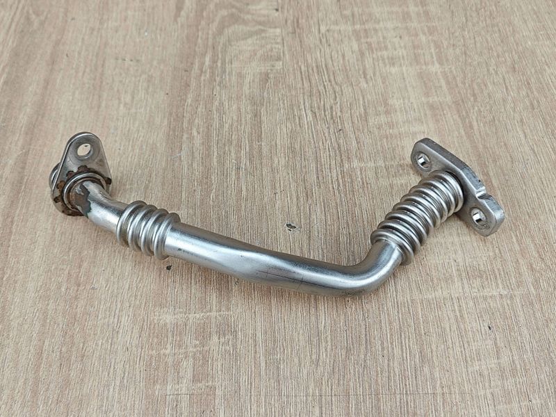 Przewód smarowania turbosprężarki - OE 04L 145 736H