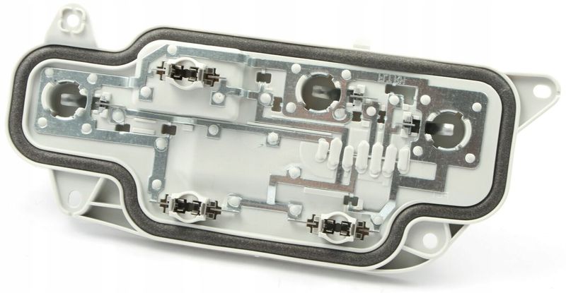 Lampa tył - OE 2K1 945 257C