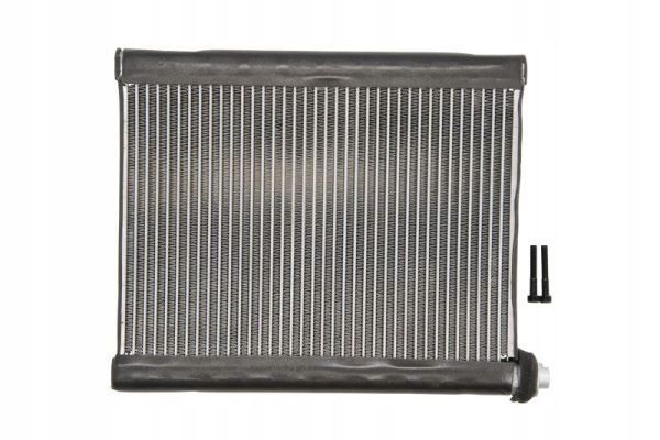 Parownik klimatyzacji - THERMOTEC KTT150043